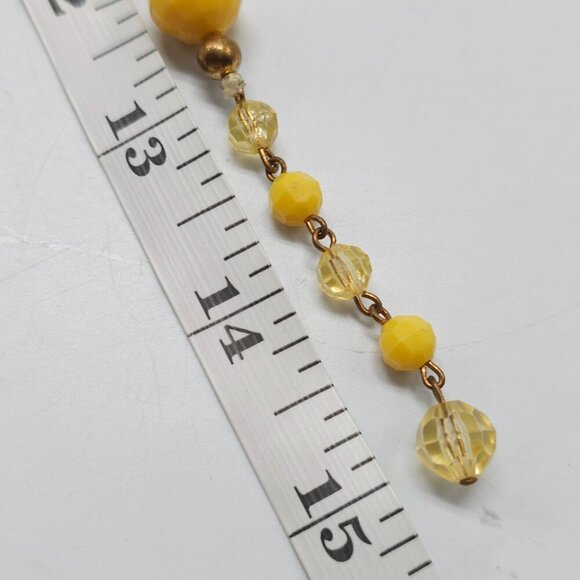 Vintage Yellow Acrylic Beaded Necklace Faceted Gold-Toned Accents 15" Length - Picture 5 of 5
